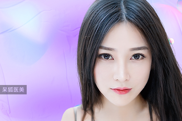 运动丰胸有用吗?""
