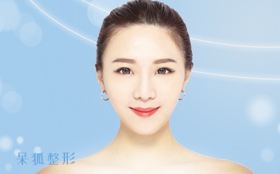 重庆割双眼皮哪个医院好？割双眼皮有没有后遗症？