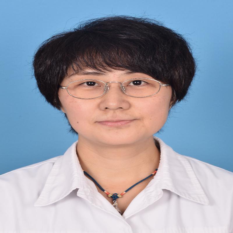 杨莉