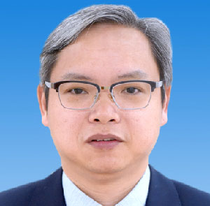 李明