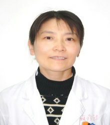 居小萍