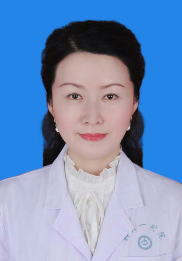 张璐